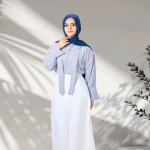 Seersucker shirt, Pleatiti skirt
